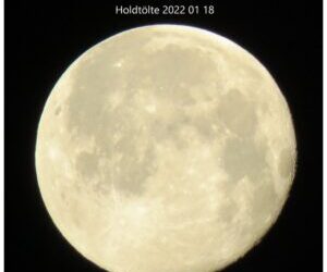 Holdtölte után